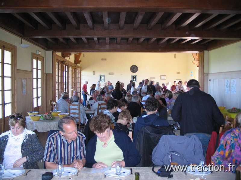 2011_CVAAM_35ans_15_Domaine_Viticole (29).JPG - 35 Ans du CVAAM, sortie dans le Doubs et le Jura, du 26 Avril au 1er Mai 2011, Le Domaine Viticole de la Pinte à Arbois